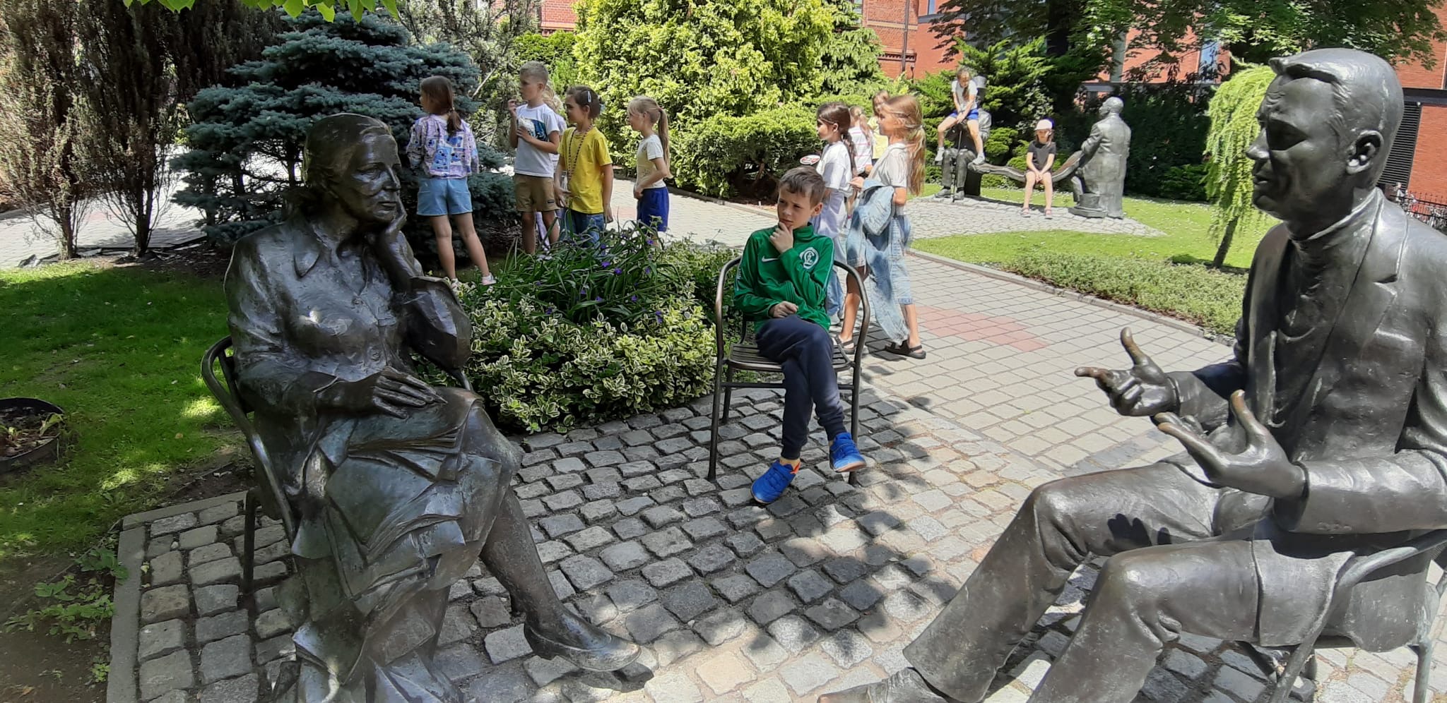 e2e1d9c0 503b 4e31 a3d6 f98c181c6e99