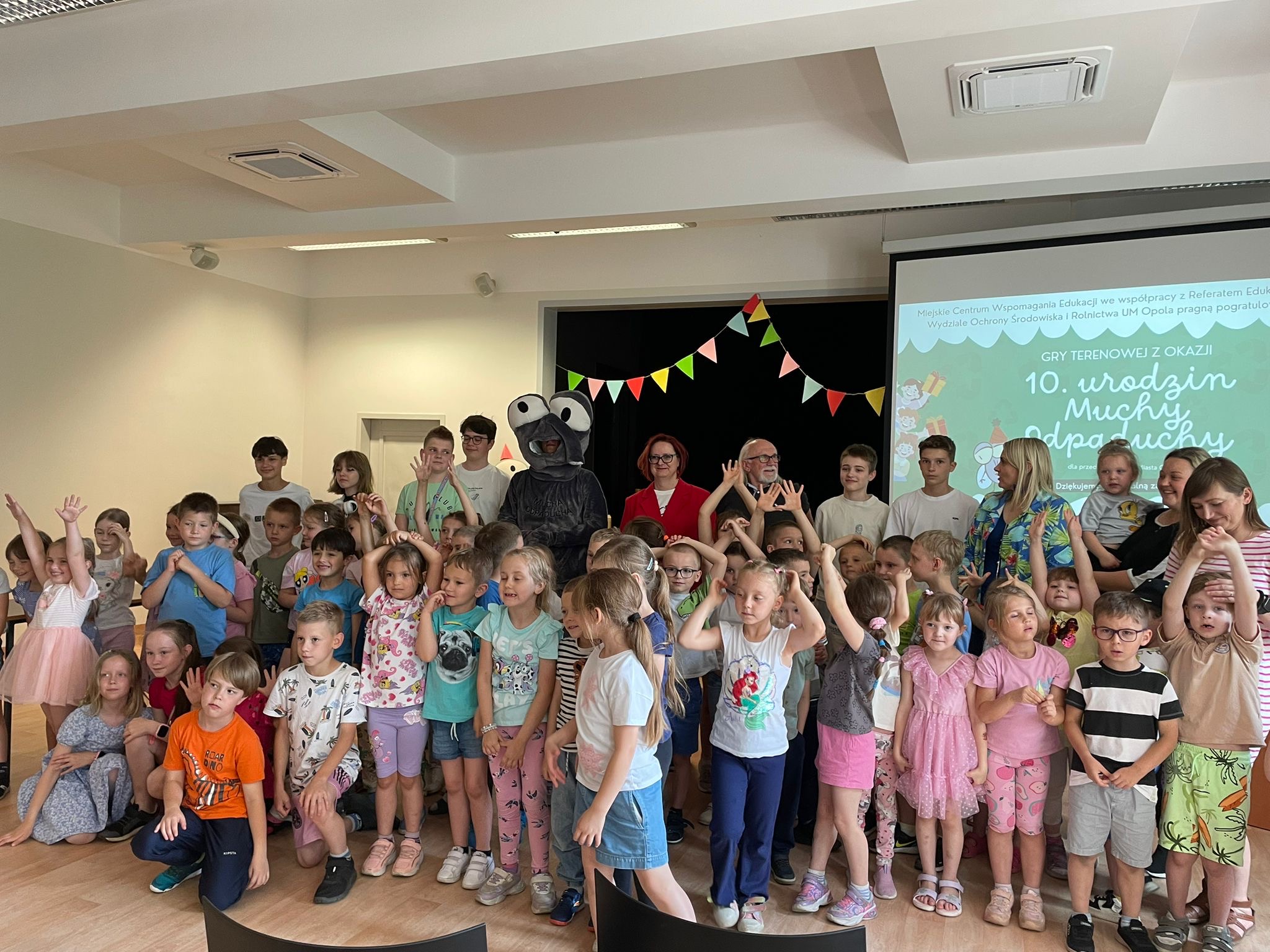 14b04515 3e19 4f0e bb76 4c70cbbe4a3b