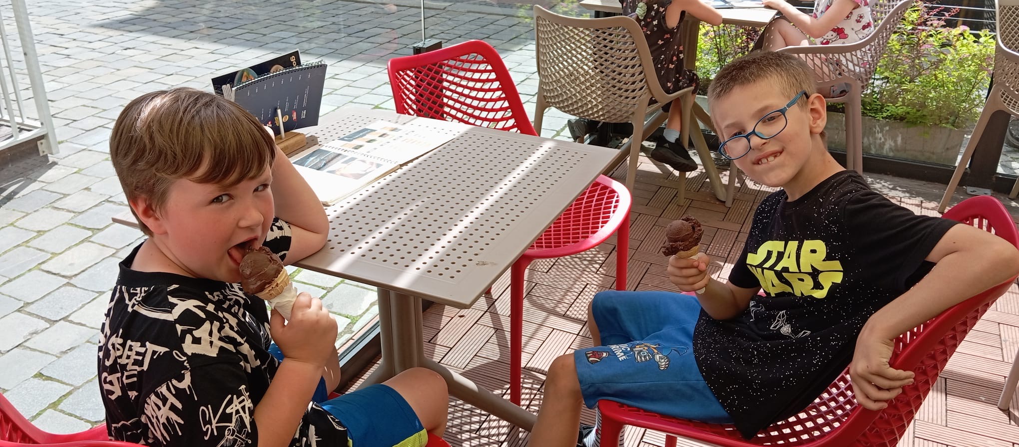 3dc6eb39 b167 4bd0 8464 3e987a2ed3c8