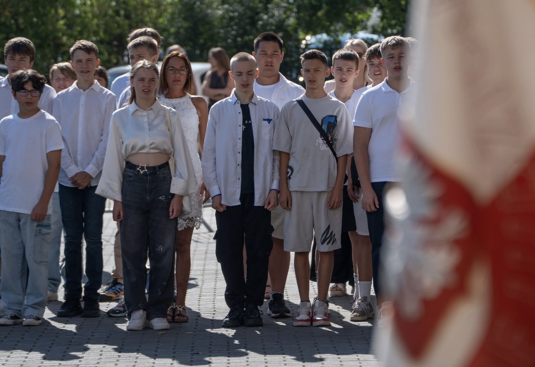 848A2213 06A2 4292 857F 0A33BADF3863