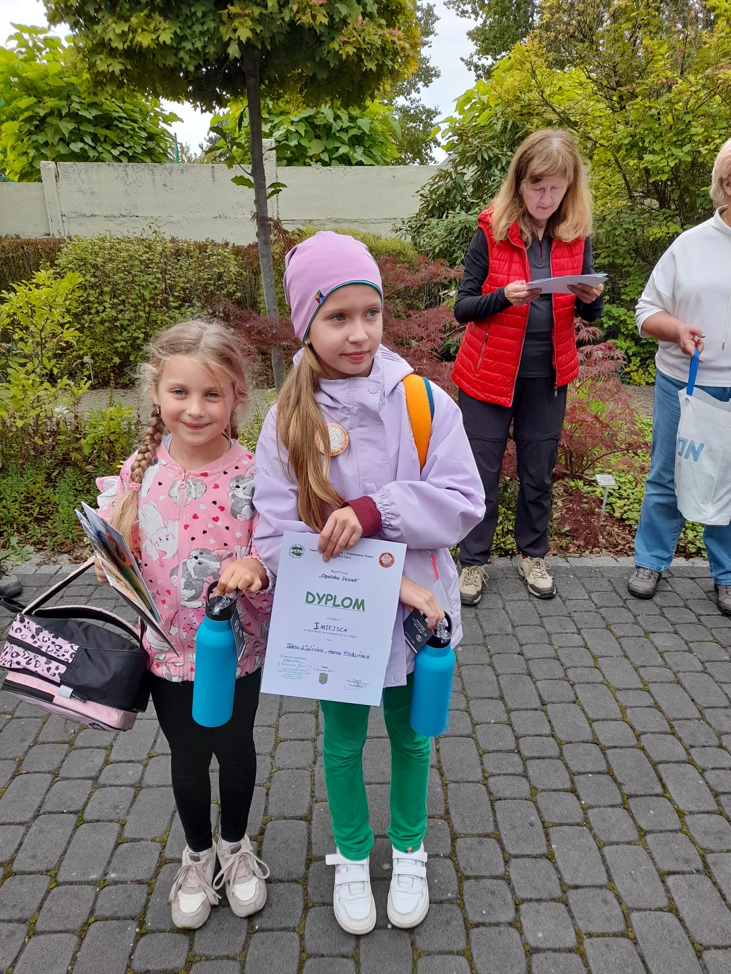 d8476101 6672 4562 acd0 a7be0af984a8