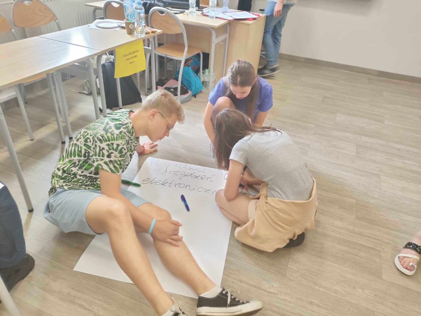 e397f372 c26b 4c0d 8c3c de6118257800