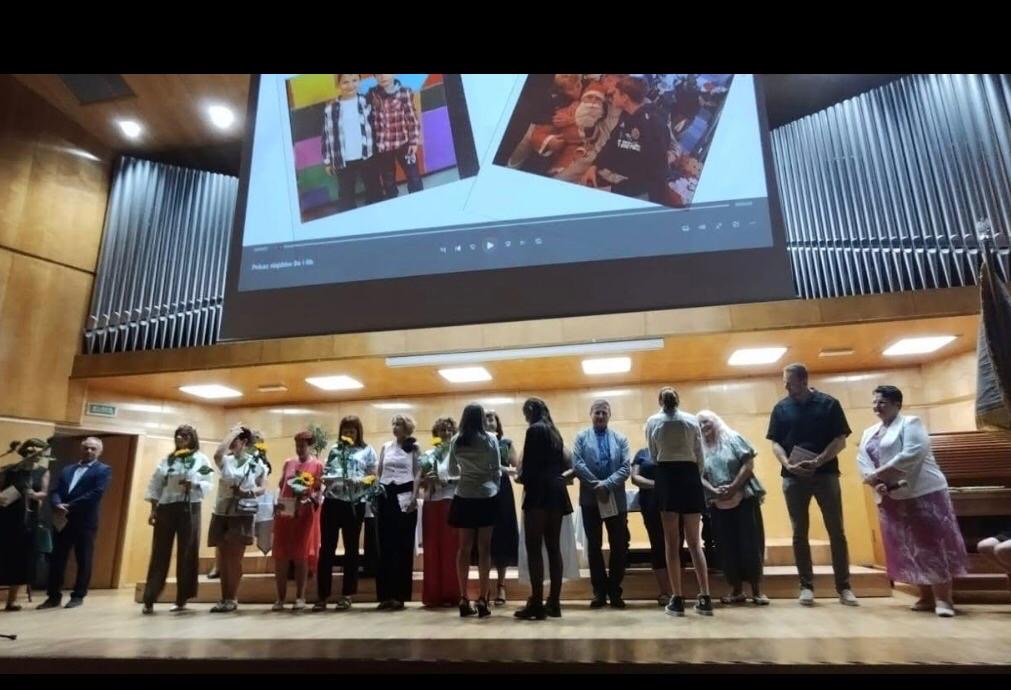 1395a992 e139 4f70 8d66 77b9543e55c6